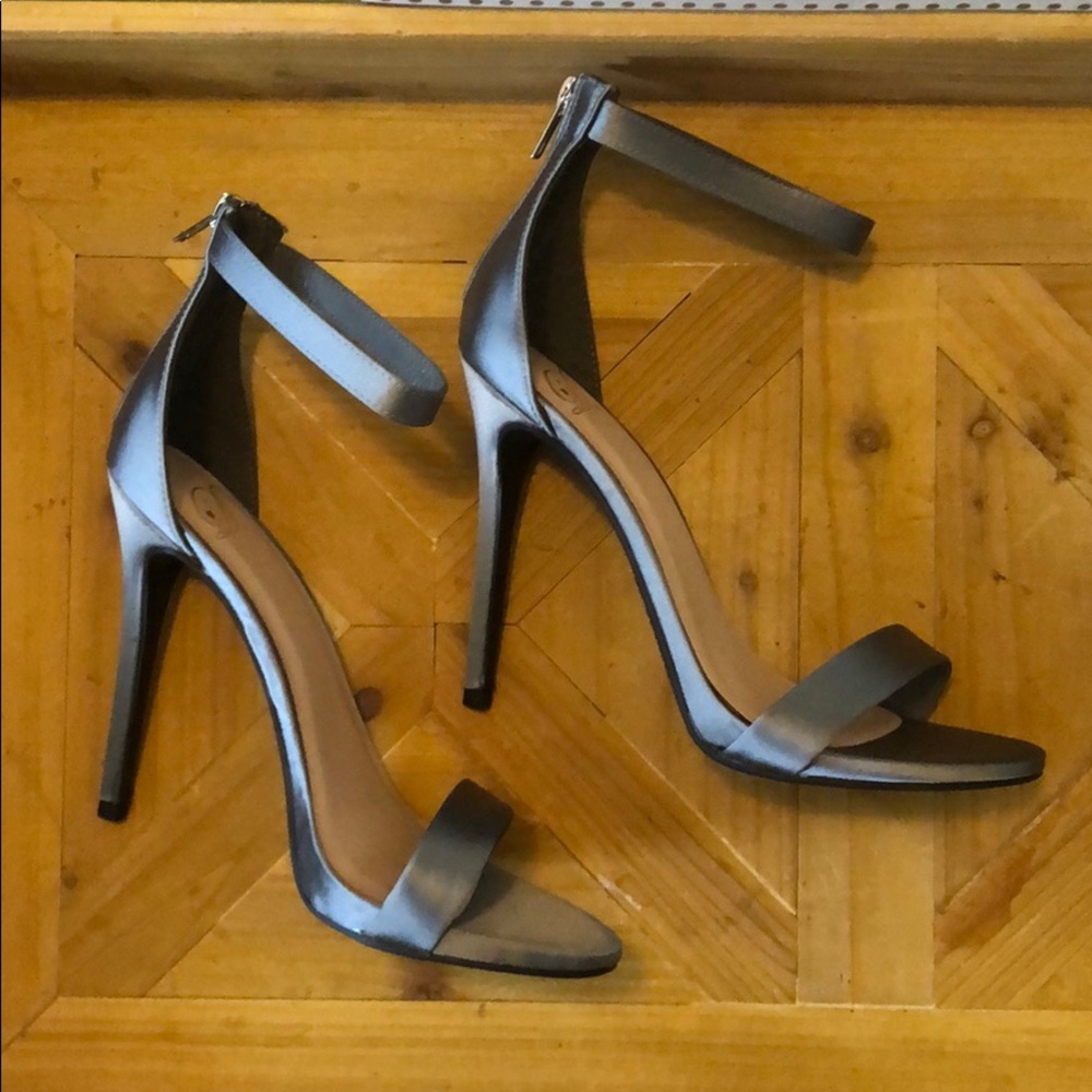Delicious Shoes - Picture 9 of 11